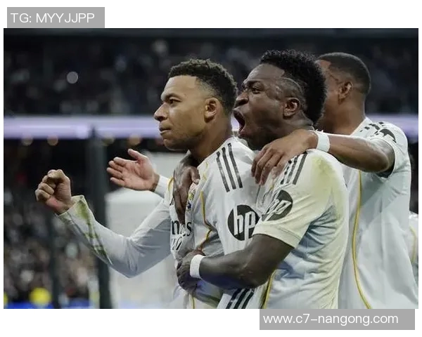 德尚谈姆巴佩表现称其不必每场跑11公里但具备关键能力 德尚谈姆巴佩表现称其不必每场跑11公里但具备关键能力