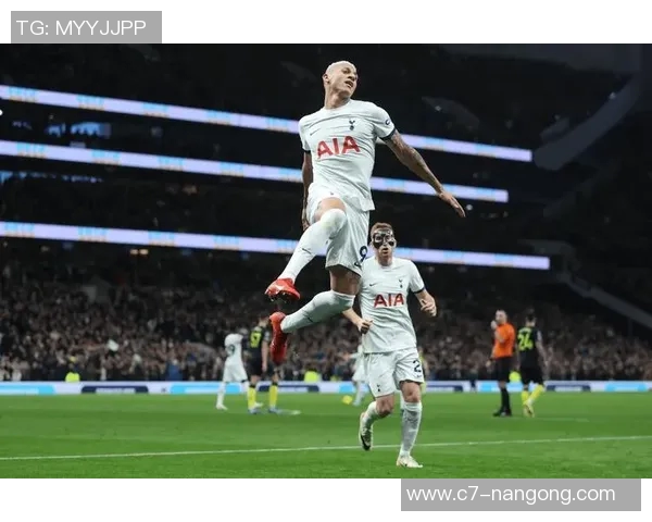 英超多队争抢热那亚后卫库菲尤文图斯也在关注此人选