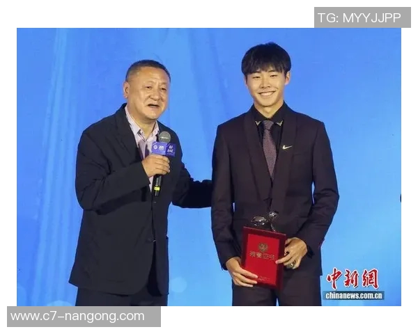 金陵三月共迎辉煌时刻2025中国金球奖各大奖项盛典揭晓 金陵三月共迎辉煌时刻2025中国金球奖各大奖项盛典揭晓